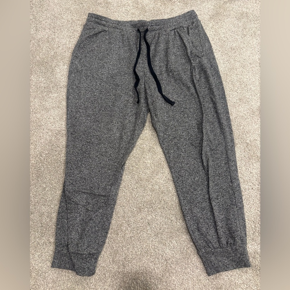 Zella Heather Gray Jogger Pants